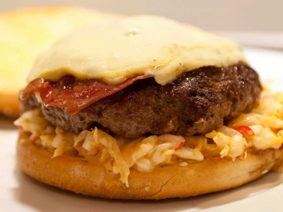 Fat Doug Burger (by Michael Symon) - Rezept - Bild Nr. 3