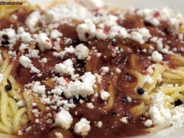 Rezept: Spaghetti "Bloody tomato" Bild Nr. 15 Spaghetti "Bloody tomato" - Rezept - Bild Nr. 15