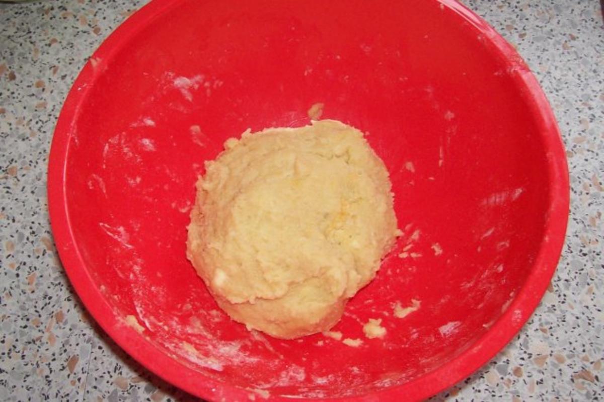 Torten/Kuchen: Pfirsich-Käse-Tarte mit Cassis-Guss - Rezept - Bild Nr. 3