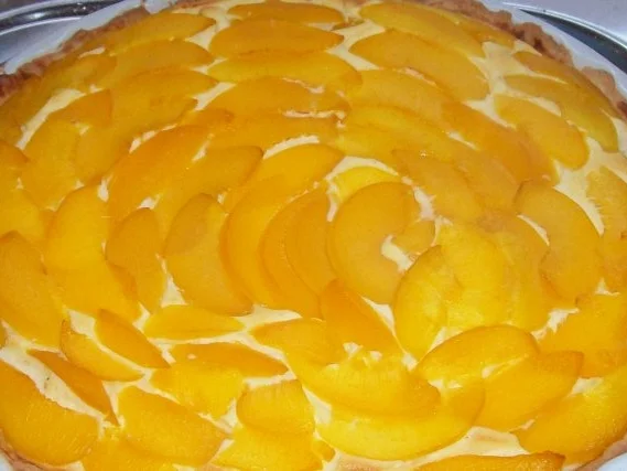 Torten/Kuchen: Pfirsich-Käse-Tarte mit Cassis-Guss - Rezept - Bild Nr. 12