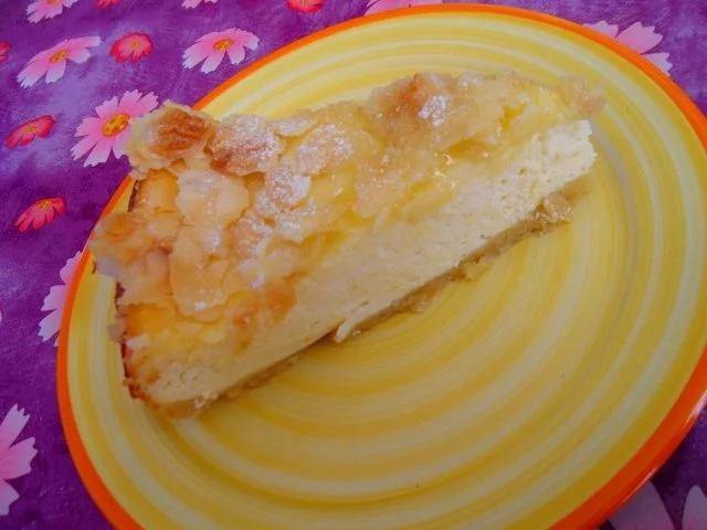 Rezept: Bienenstich-Käsekuchen Bild Nr. 3 Bienenstich-Käsekuchen - Rezept - Bild Nr. 3