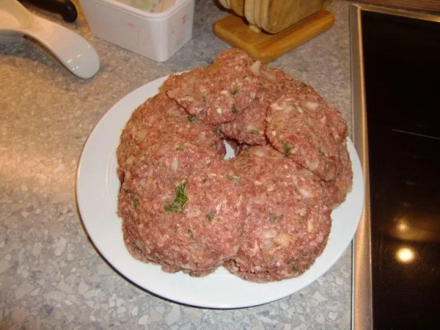 Jägerfrikadelle auf Kartoffelschmorkraut à la Heiko - Rezept - Bild Nr. 9