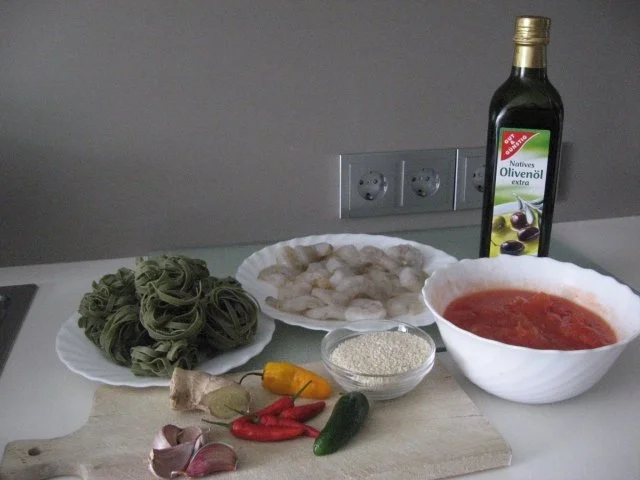 Tiger Prawns im Knuspermantel auf scharfen Bandnudeln - Rezept - Bild Nr. 2