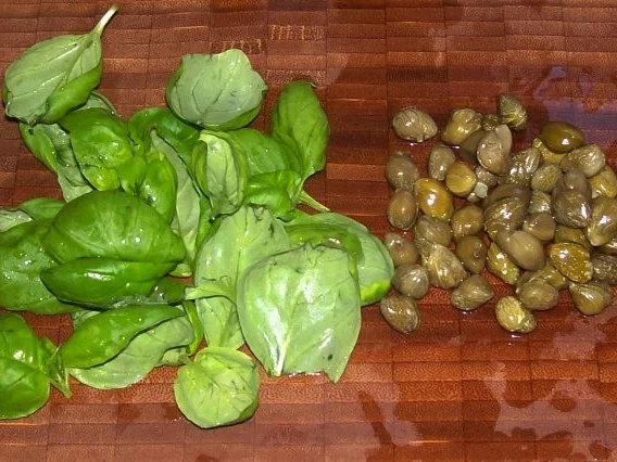 Würziges Gulasch "italienische Art" mit Mandelbutter-Pasta - Rezept - Bild Nr. 9