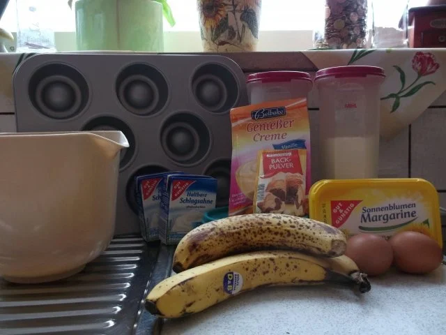 Bananen-Schoko-Cupcakes mit Vanillecreme - Rezept - Bild Nr. 2