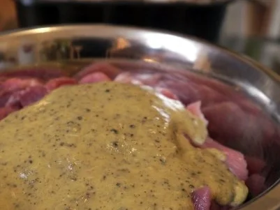 Rezept: Schweinegeschnetzeltes mit Spätzle Bild Nr. 4 Schweinegeschnetzeltes mit Spätzle - Rezept - Bild Nr. 4