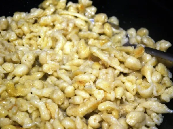 Rezept: Schweinegeschnetzeltes mit Spätzle Bild Nr. 15 Schweinegeschnetzeltes mit Spätzle - Rezept - Bild Nr. 15