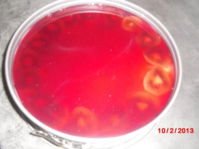 Rezept: Obsttorte, für meinen Schatz zum Geburtstag. Bild Nr. 10 Obsttorte, für meinen Schatz zum Geburtstag. - Rezept - Bild Nr. 10