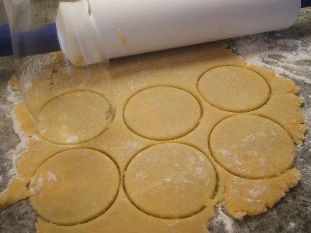 Rezept: Backen: Mürbteigschälchen für Desserts und kleine Törtchen Bild Nr. 8 Backen: Mürbteigschälchen für Desserts und kleine Törtchen - Rezept - Bild Nr. 8