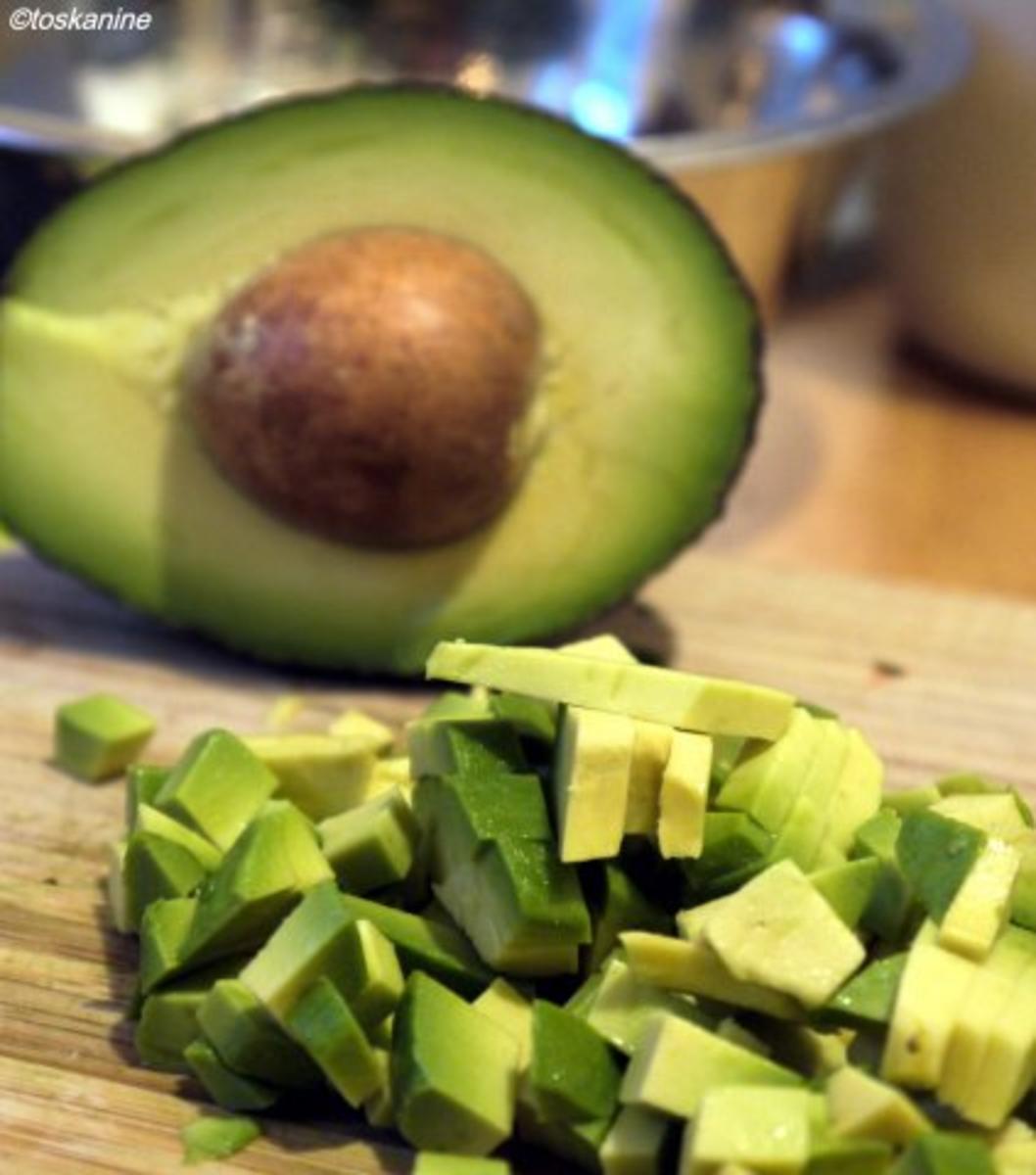 Scharfe Hähnchenbrust mit Avocadosalsa - Rezept - Bild Nr. 5