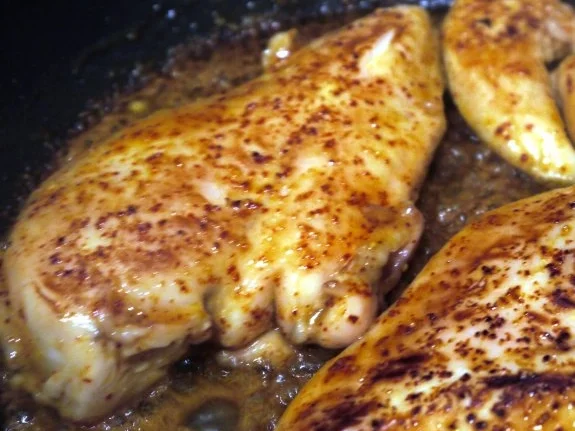 Scharfe Hähnchenbrust mit Avocadosalsa - Rezept - Bild Nr. 9