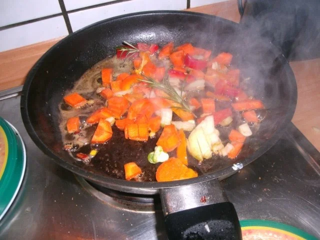 Zigeunerhackbällchen mit Kartoffelknödeltaler - Rezept - Bild Nr. 9