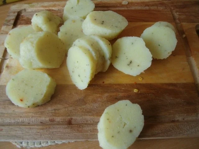 Zigeunerhackbällchen mit Kartoffelknödeltaler - Rezept - Bild Nr. 14