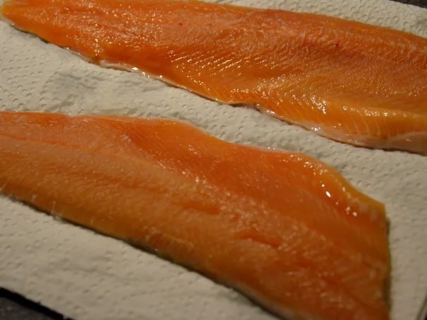 Rezept: Saibling an Kartoffel-Buttermilch-Schaum Bild Nr. 4 Saibling an Kartoffel-Buttermilch-Schaum - Rezept - Bild Nr. 4