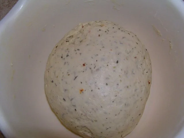 Rezept: Quark Öl Teig für schnelle Pizza Bild Nr. 3 Quark Öl Teig für schnelle Pizza - Rezept - Bild Nr. 3