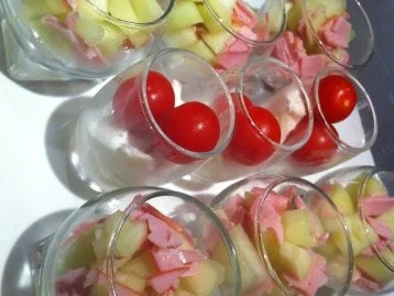 Rezept: Melonen-Schinken Tapas Melonen-Schinken Tapas - Rezept