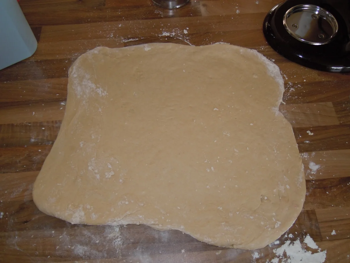 Rezept: Marzipan-Johannisbeer-Schnecken Bild Nr. 477 Marzipan-Johannisbeer-Schnecken - Rezept - Bild Nr. 477