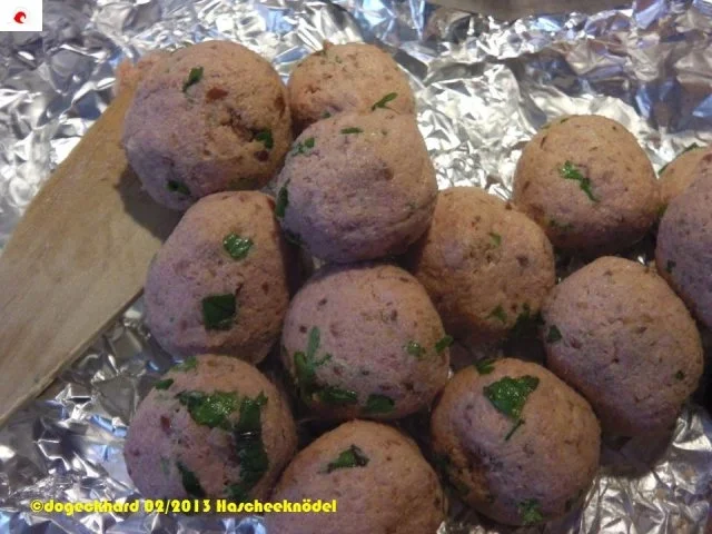 Hascheeknödel - Rezept - Bild Nr. 10