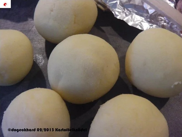 Hascheeknödel - Rezept - Bild Nr. 14