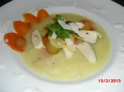 Rezept: Kokos-Suppe mit Gemüse und Hühnchen Kokos-Suppe mit Gemüse und Hühnchen - Rezept