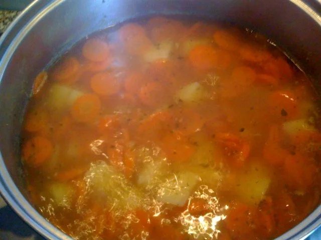 Kartoffel - Möhrendurcheinander mit Fischstäbchen - Rezept - Bild Nr. 2