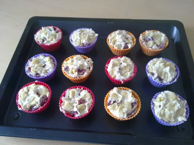 ♥Marzipan Muffins mit Kirschen♥ - Rezept - Bild Nr. 2