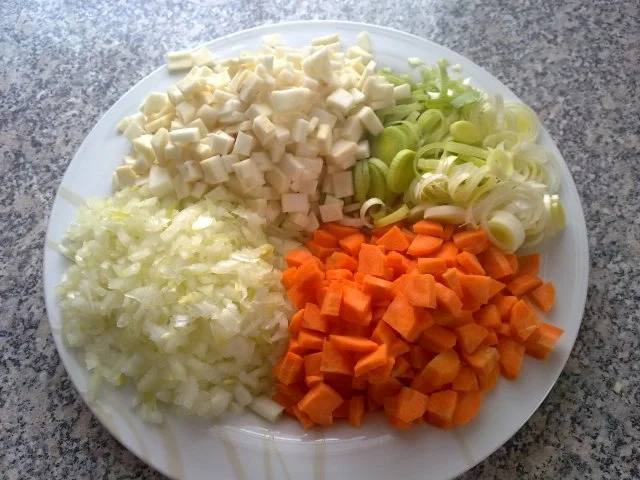 Rezept: *"* Spagetti mit Hackfleisch-Gemüse-Soße *"* Bild Nr. 2 *"* Spagetti mit Hackfleisch-Gemüse-Soße *"* - Rezept - Bild Nr. 2