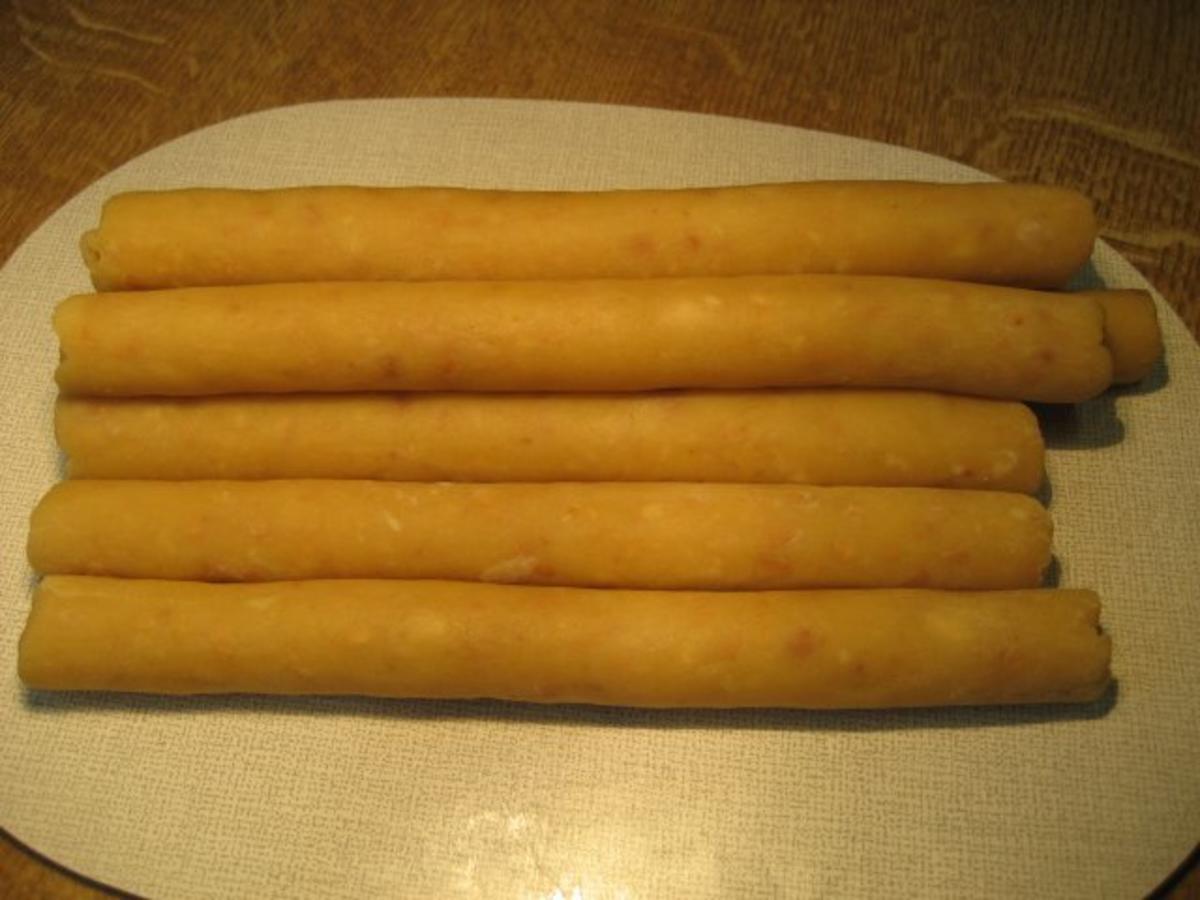 Salzgebäck mit Erdnüssen und Käse - Rezept - Bild Nr. 5
