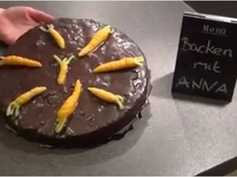 Rezept: Saftiger Möhrenkuchen (Rüblitorte, Rüblikuchen) Saftiger Möhrenkuchen (Rüblitorte, Rüblikuchen) - Rezept