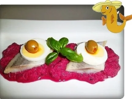 Rezept: Matjes auf Rote Bete Creme Matjes auf Rote Bete Creme - Rezept