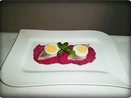 Rezept: Matjes auf Rote Bete Creme Bild Nr. 13 Matjes auf Rote Bete Creme - Rezept - Bild Nr. 13