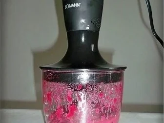 Rezept: Matjes auf Rote Bete Creme Bild Nr. 8 Matjes auf Rote Bete Creme - Rezept - Bild Nr. 8