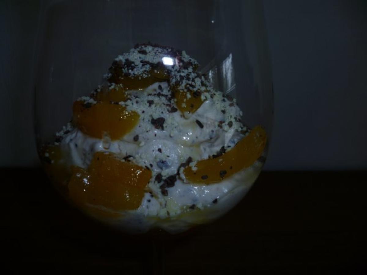Stracciatella-Ricotta-Dessert mit Aprikosen - Rezept - Bild Nr. 2