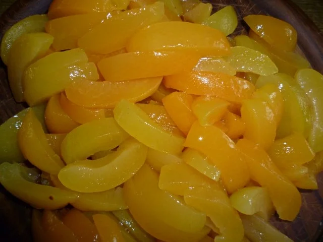 Rezept: Stracciatella-Ricotta-Dessert mit Aprikosen Bild Nr. 3 Stracciatella-Ricotta-Dessert mit Aprikosen - Rezept - Bild Nr. 3