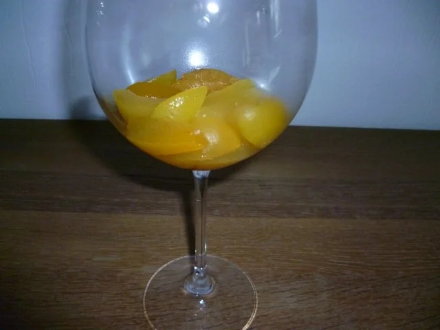 Rezept: Stracciatella-Ricotta-Dessert mit Aprikosen Bild Nr. 8 Stracciatella-Ricotta-Dessert mit Aprikosen - Rezept - Bild Nr. 8