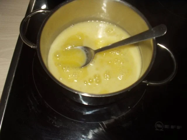 Fruchtige Bienenstichtorte - Rezept - Bild Nr. 7