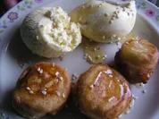 Gebratene Banane mit Vanilleeis und Honig - Rezept