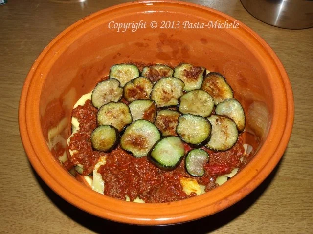 Rezept: Auberginen-Hack-Kartoffellasagne Bild Nr. 3 Auberginen-Hack-Kartoffellasagne - Rezept - Bild Nr. 3