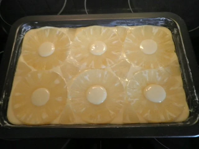 Rezept: Kleiner Ananas - Kuchen ... Bild Nr. 8 Kleiner Ananas - Kuchen ... - Rezept - Bild Nr. 8