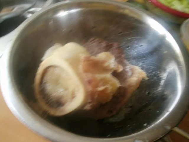 kräftiger Weisskohleintopf mit Mettenden - Rezept - Bild Nr. 5