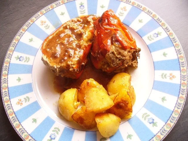 Paprikaschote mit Schwenkkartoffeln - Rezept