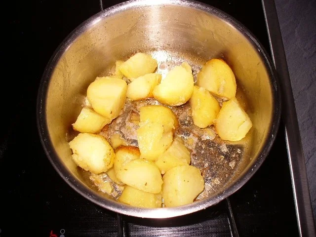 Paprikaschote mit Schwenkkartoffeln - Rezept - Bild Nr. 4