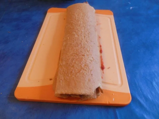 Rezept: Erdbeer-Baiser-Schnitten Bild Nr. 4 Erdbeer-Baiser-Schnitten - Rezept - Bild Nr. 4