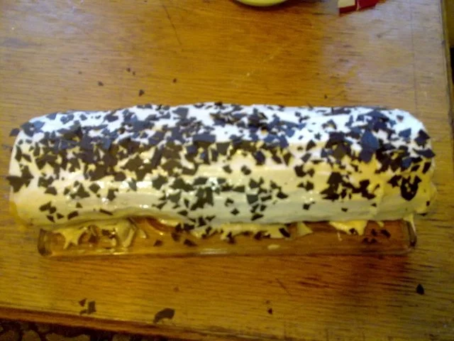 Bananen - Biskuitrolle - Rezept