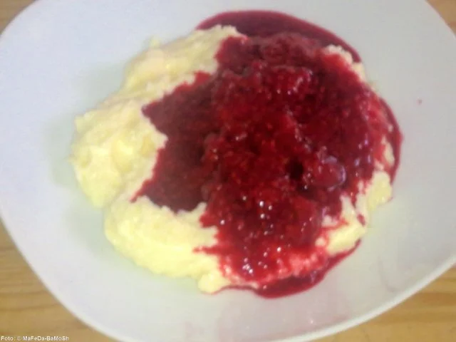 Grieß-Mus mit Himbeeren - Rezept