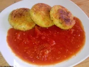 Kartoffel-Taler mit Tomatensauce - Rezept