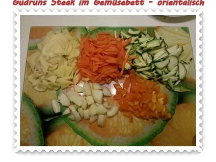 Fleisch: Steak im Gemüsebett - orientalisch - - Rezept - Bild Nr. 4