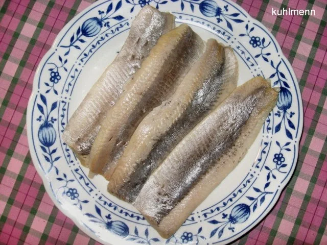 Kartoffel/Matjes/Granatapfel - Salat - Rezept - Bild Nr. 3