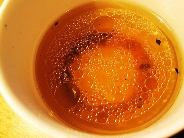 Hühnersuppe aus Karkassen ... - Rezept - Bild Nr. 4