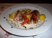 Kartoffelgratin mit Gemüse-Schinkenröllchen - Rezept